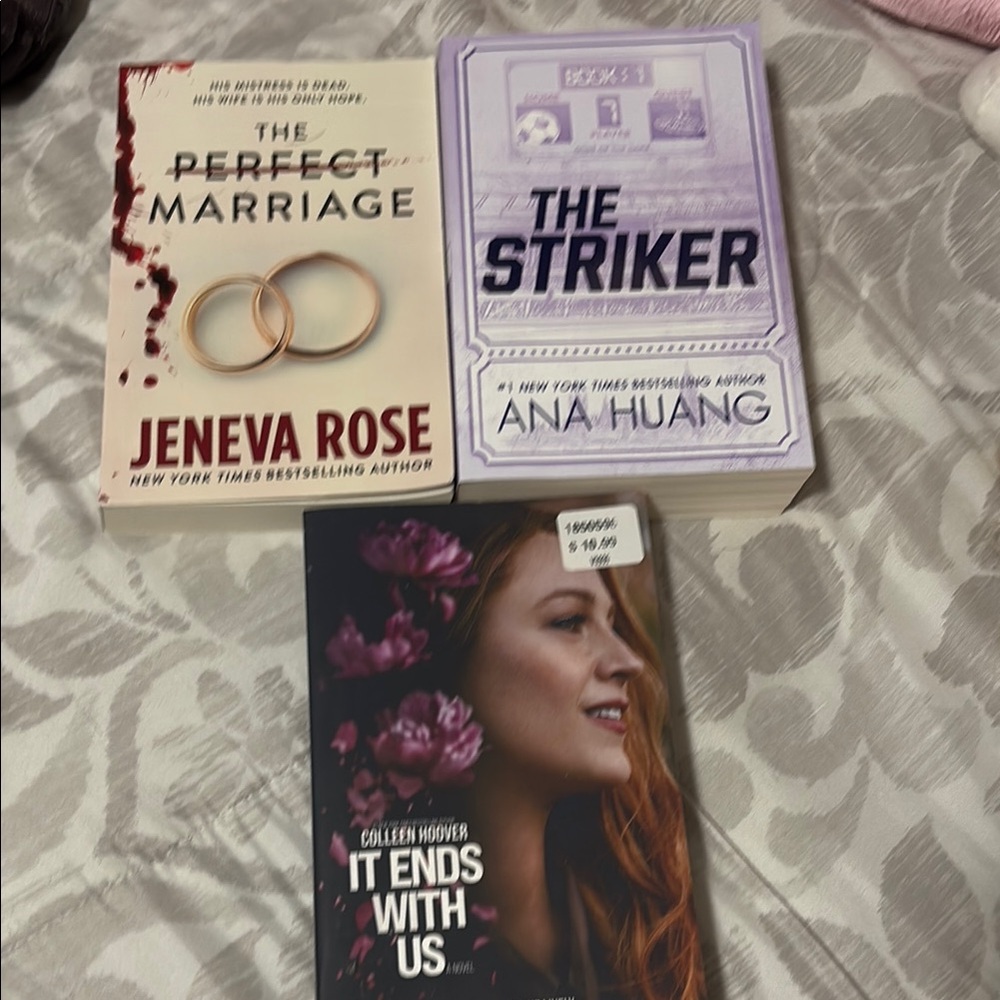 Book Bundle: The Perfect Marriage, The Striker, It Ends With Us